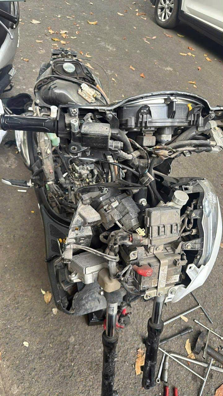 Cứu hộ xe máy thực tế 6